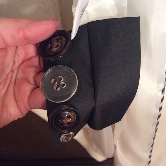 New St. John’s bay women’s white button up coat 2x - Picture 5 of 6